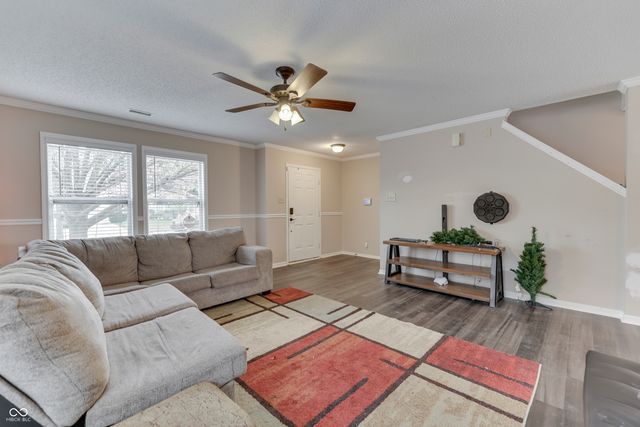 2180 Olympia Drive, Franklin, IN 46131