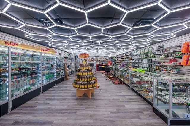 930 Brookline Blvd, Brookline, PA 15226