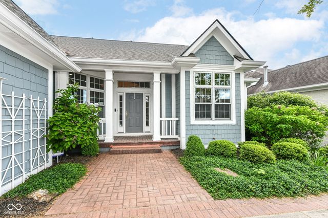 11483 Lake Stonebridge Lane, Fishers, IN 46037