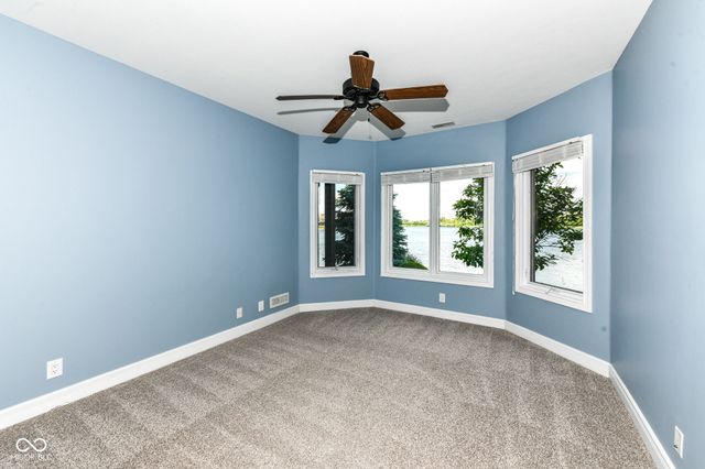 11483 Lake Stonebridge Lane, Fishers, IN 46037