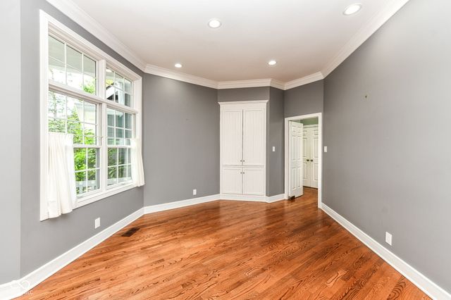 11483 Lake Stonebridge Lane, Fishers, IN 46037