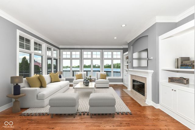 11483 Lake Stonebridge Lane, Fishers, IN 46037