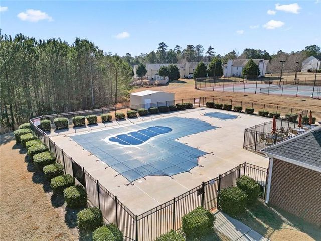 3105 Duke Drive, Fairburn, GA 30213