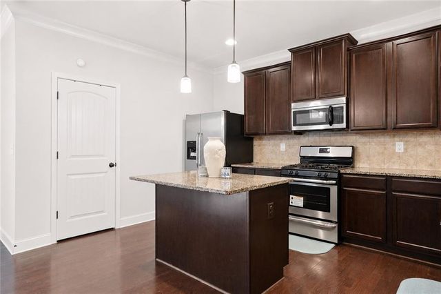 3105 Duke Drive, Fairburn, GA 30213