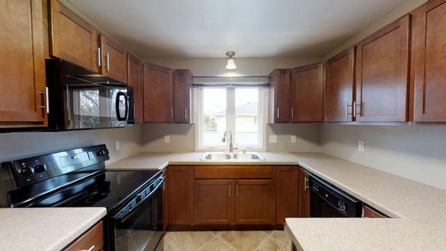 2810 Arbor Drive, Madison, WI 53711