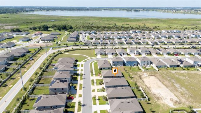 687 GRIFFON AVENUE, Lake Alfred, FL 33850