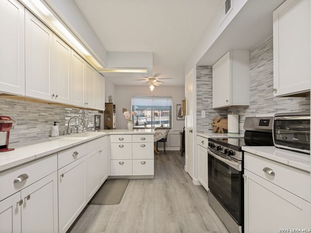 7500 Callaghan Rd Apt 205, San Antonio, TX 78229