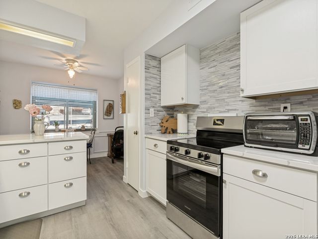 7500 Callaghan Rd Apt 205, San Antonio, TX 78229