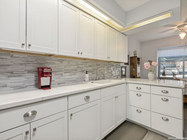 7500 Callaghan Rd Apt 205, San Antonio, TX 78229