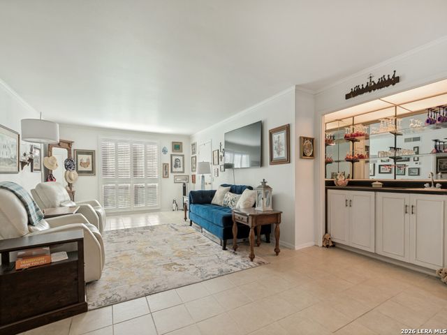 7500 Callaghan Rd Apt 205, San Antonio, TX 78229
