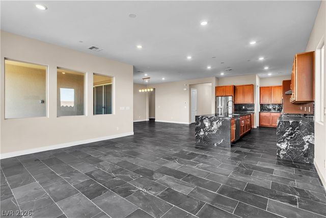 11837 Grassy Plain Avenue, Las Vegas, NV 89138