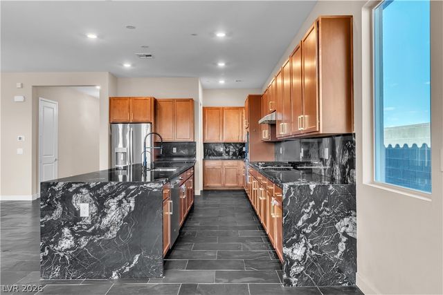 11837 Grassy Plain Avenue, Las Vegas, NV 89138