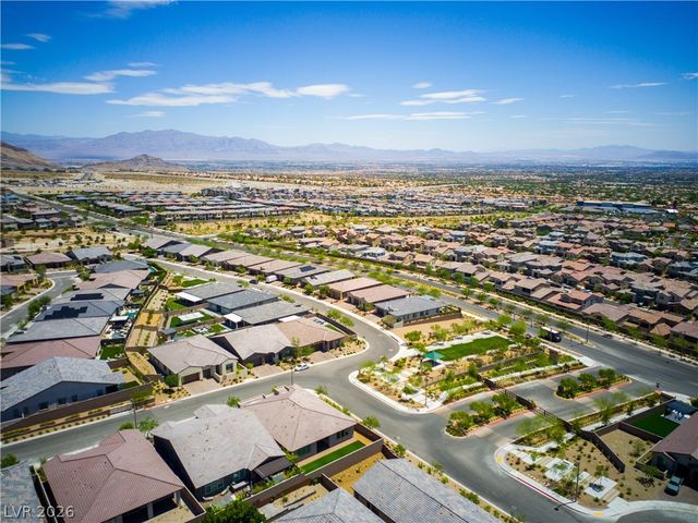 11837 Grassy Plain Avenue, Las Vegas, NV 89138