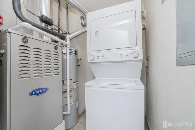 331 Waterford Drive, Edison, NJ 08817