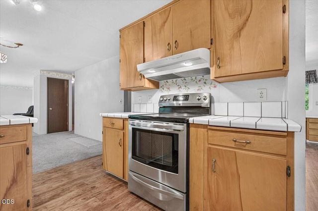 624 Crowson Road, Ashland, OR 97520