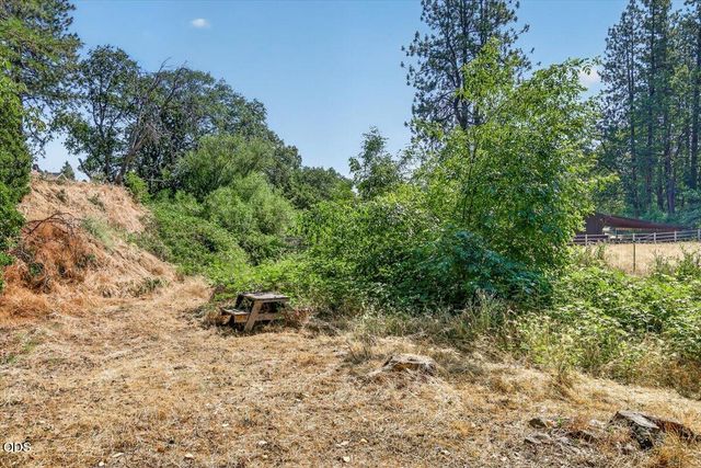 624 Crowson Road, Ashland, OR 97520