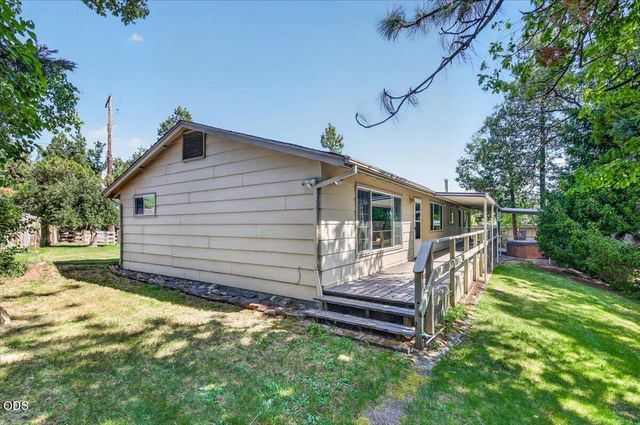 624 Crowson Road, Ashland, OR 97520