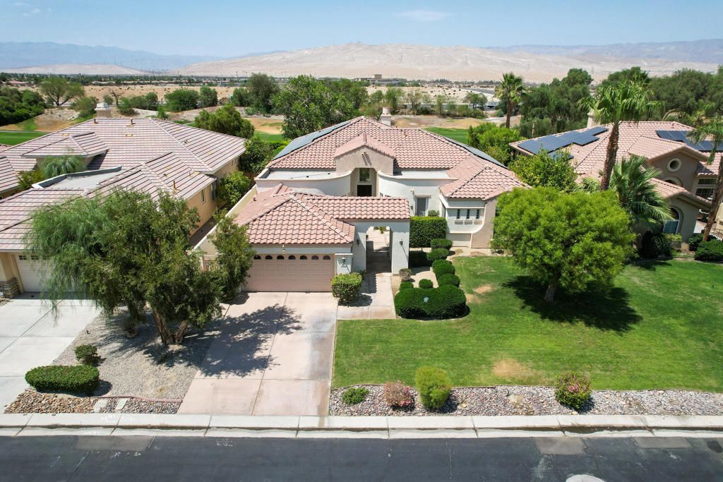Image 1 of property listing at 47 Calle Del Norte, Rancho Mirage, CA 92270