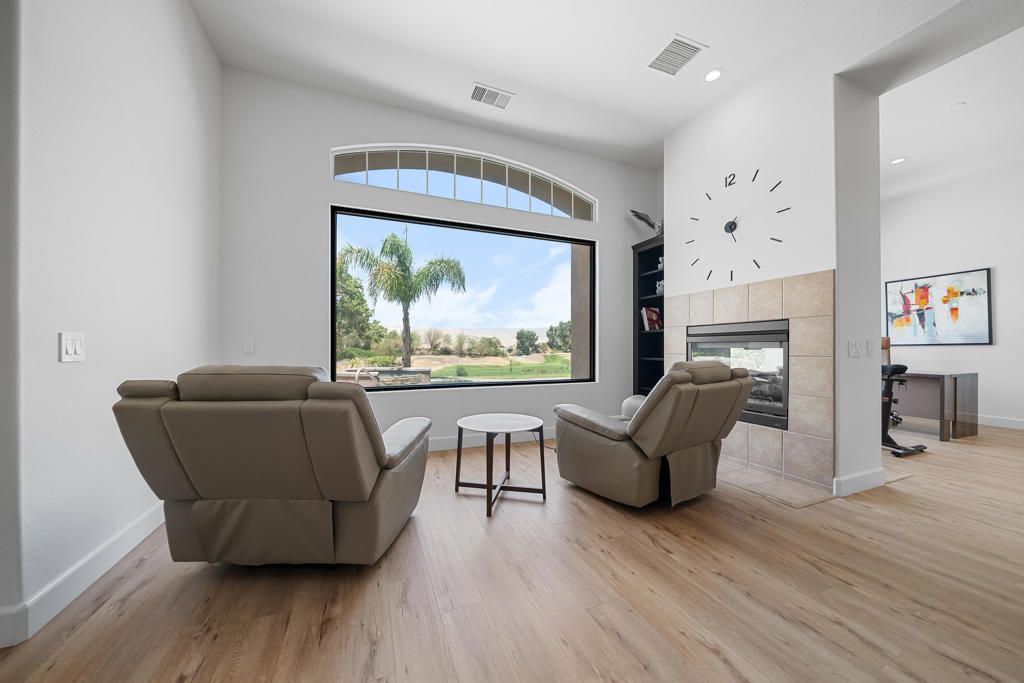 Image 12 of property listing at 47 Calle Del Norte, Rancho Mirage, CA 92270