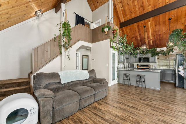 4997 Carbondale rd, Plymouth, CA 95669