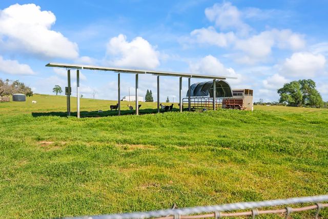 4997 Carbondale rd, Plymouth, CA 95669