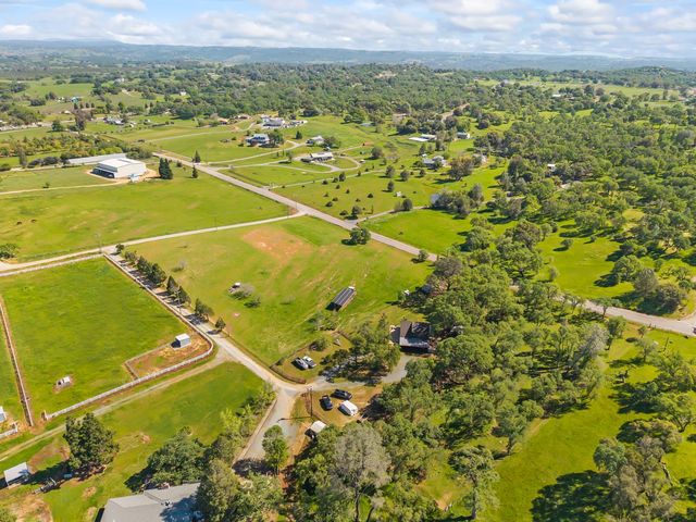 4997 Carbondale rd, Plymouth, CA 95669