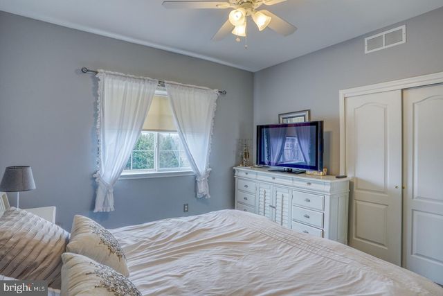 34 BAY BLVD, Newark, DE 19702