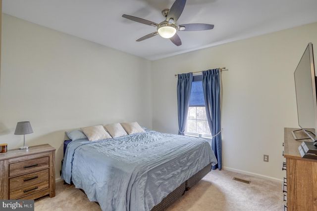 34 BAY BLVD, Newark, DE 19702
