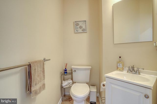 34 BAY BLVD, Newark, DE 19702