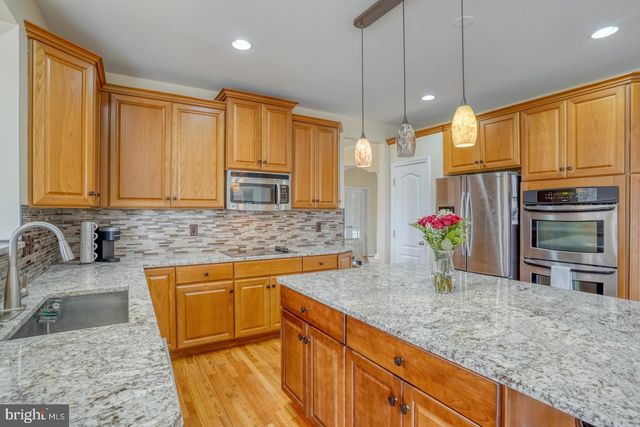 34 BAY BLVD, Newark, DE 19702