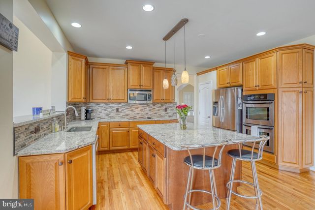 34 BAY BLVD, Newark, DE 19702