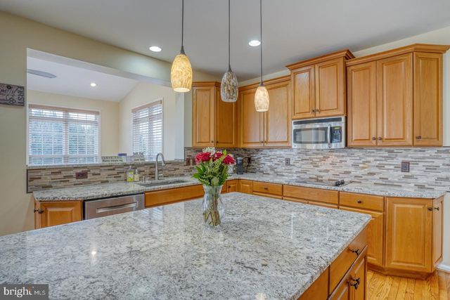 34 BAY BLVD, Newark, DE 19702