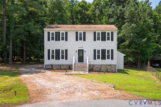 12305 Leesburg Cir, Midlothian, VA 23112