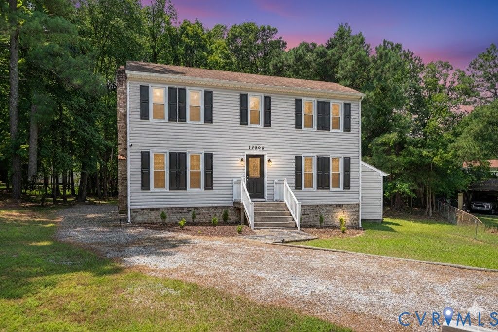 12305 Leesburg Cir, Midlothian, VA 23112