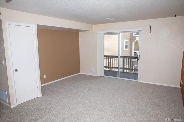 1261 S Gilbert Street 202, Castle Rock, CO 80104