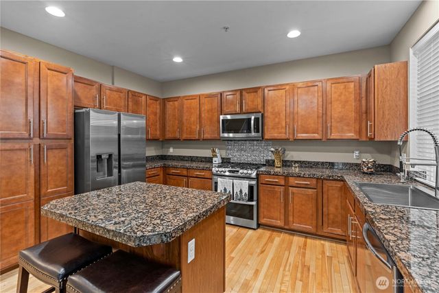 419 124TH PL SE, Everett, WA 98208