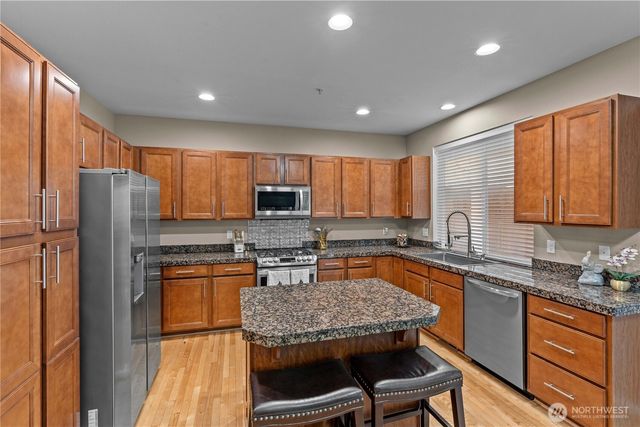 419 124TH PL SE, Everett, WA 98208