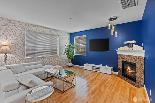 419 124TH PL SE, Everett, WA 98208