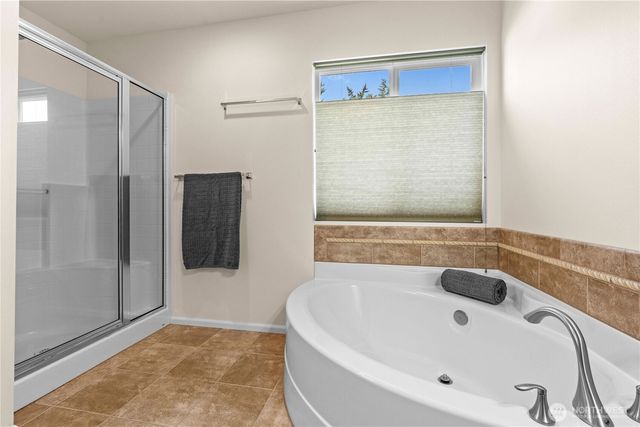 419 124TH PL SE, Everett, WA 98208