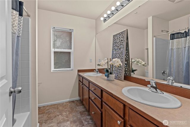 419 124TH PL SE, Everett, WA 98208