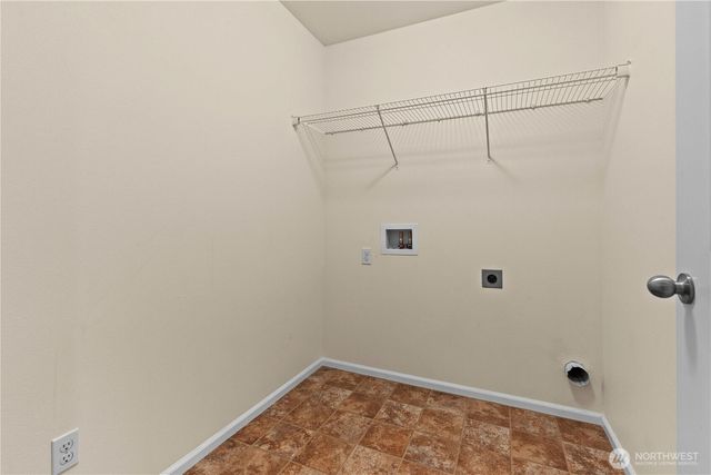 419 124TH PL SE, Everett, WA 98208