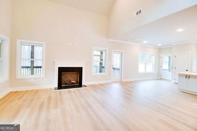 1192 Sunset Cove, Tignall, GA 30668