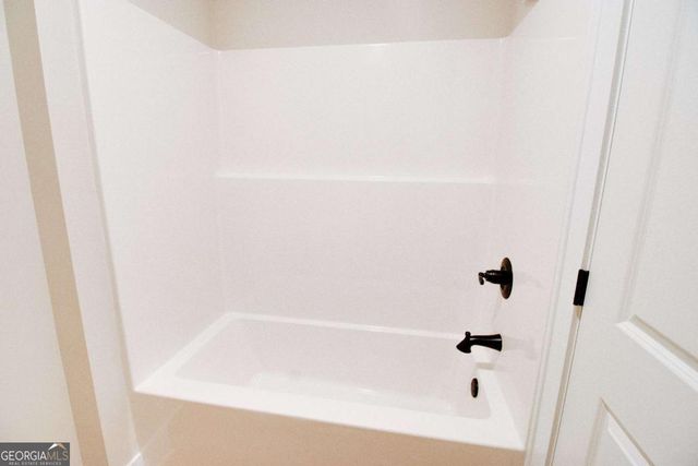 1192 Sunset Cove, Tignall, GA 30668