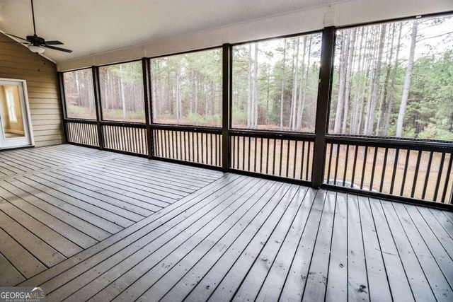 1192 Sunset Cove, Tignall, GA 30668