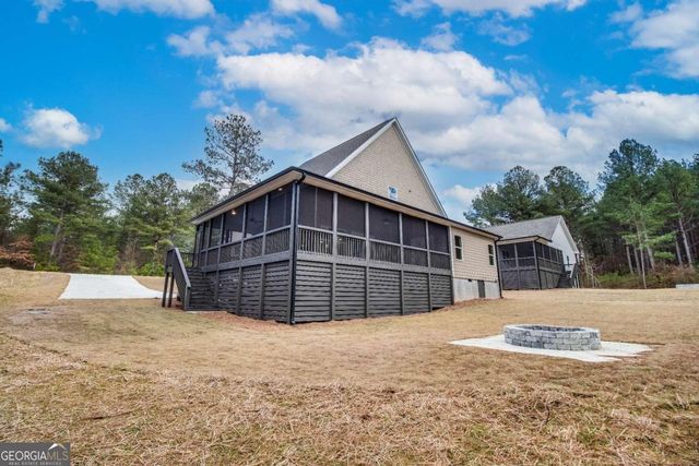 1192 Sunset Cove, Tignall, GA 30668