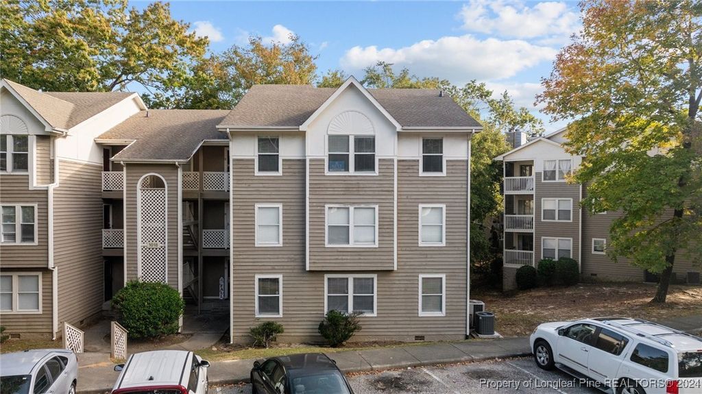 1018 Wood Creek Drive 3, Fayetteville, NC 28314
