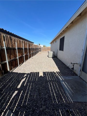 9762 S Kingman Drive, Mohave Valley, AZ 86440