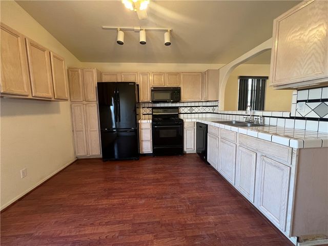 9762 S Kingman Drive, Mohave Valley, AZ 86440