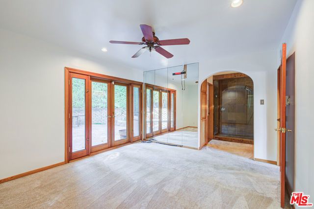 15511 Woodcrest, Sherman Oaks, CA 91403