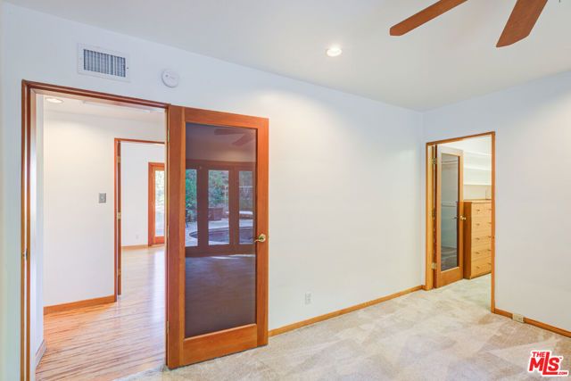 15511 Woodcrest, Sherman Oaks, CA 91403